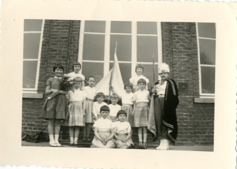 Groepsfoto schoolfeest, Ankerschool, Oosterzele