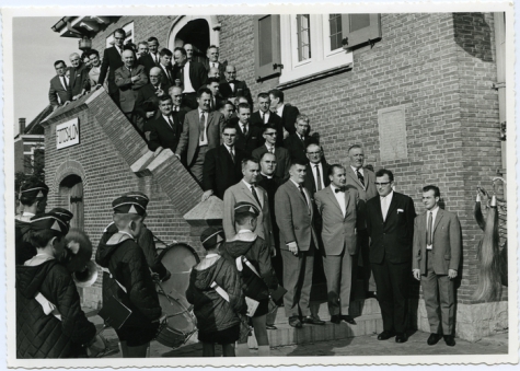 Handelsbeurs ontvangst gemeentehuis, 1967.