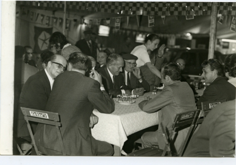 Handelsbeurs feestdis, 1970.