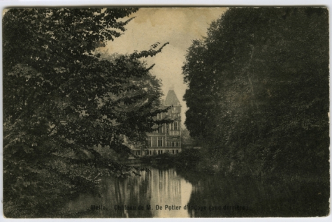Kasteel de Potter d'Indoye in 1911, achteraanzicht 