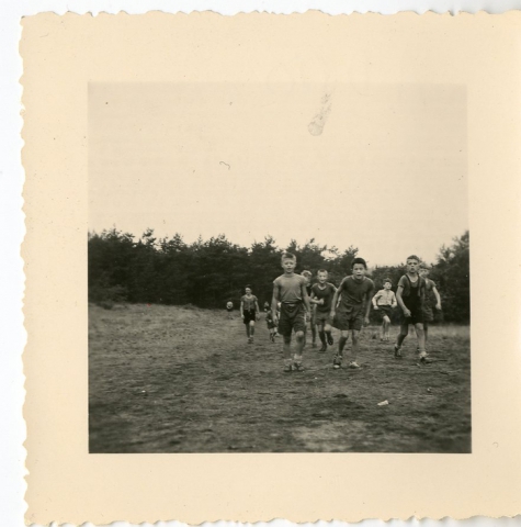Chiro Melle op kamp, bosspel, omgeving Genk, 1957