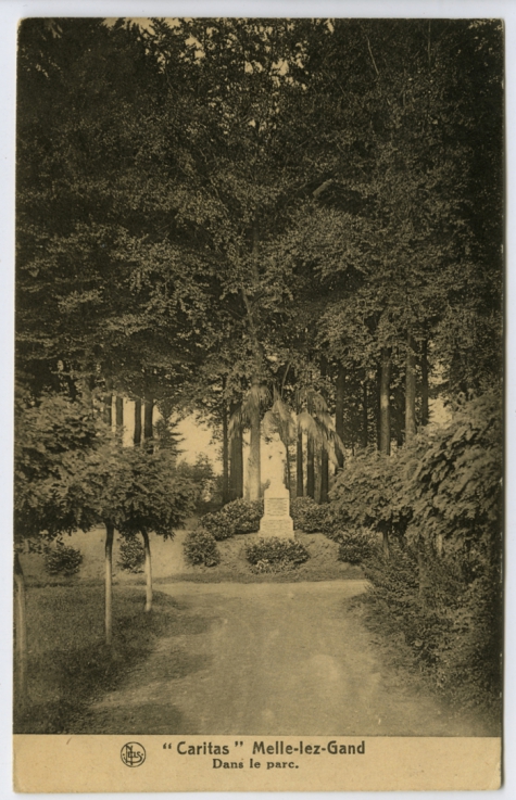 Caritasinstituut, in het park, Melle