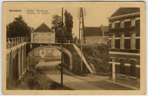 Boogbrug bij Merelbeke station