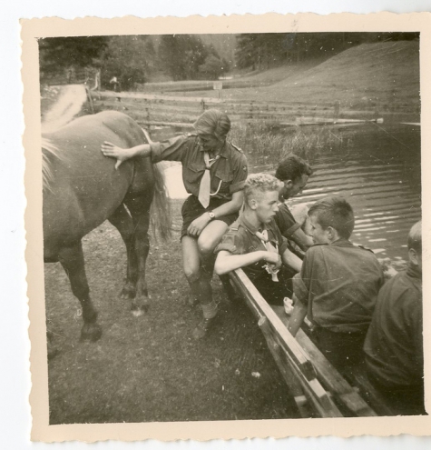 Chiro Melle, pauseren, Bach, Tirol, Oostenrijk, 1964