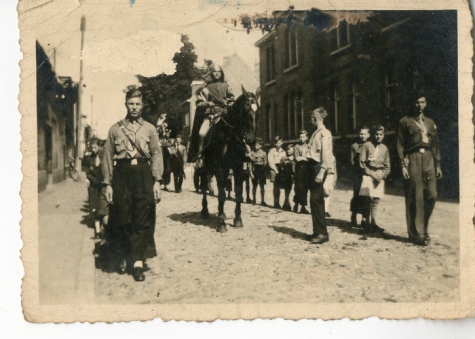 Chiro Melle, Driekoningenstoet, Melle, 1943- 1947