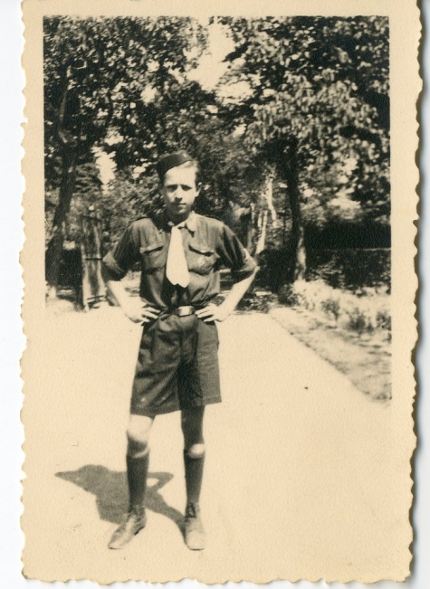 Chiro Melle, Antoine Helleputte, 1943- 1947