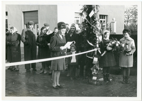 Inhuldiging betonweg Veldstraat, Oosterzele, 1962
