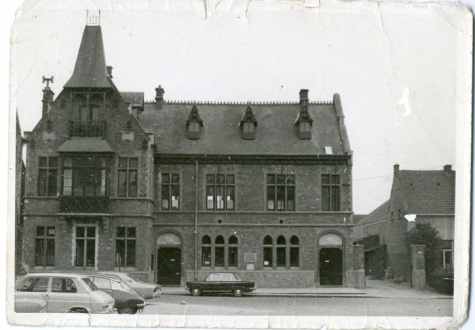 Gemeentehuis Oosterzele, 1970-1980
