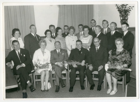 Uitreiking eretekens Rode Kruis, Oosterzele, 1960