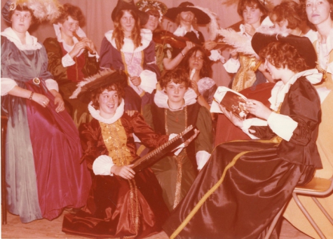 Leidsters chiro Geertrui op 'Rubensbal', Melle, 1977