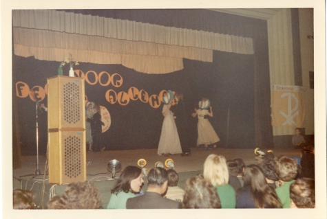 Groepsfeest chiro Geertrui, Melle, 1973