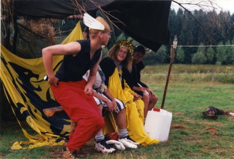Asterix en Obelix op kamp, Opont, 1999.