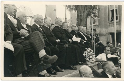 Eretribune aanstelling deken Rijckaert, Oosterzele, 1959