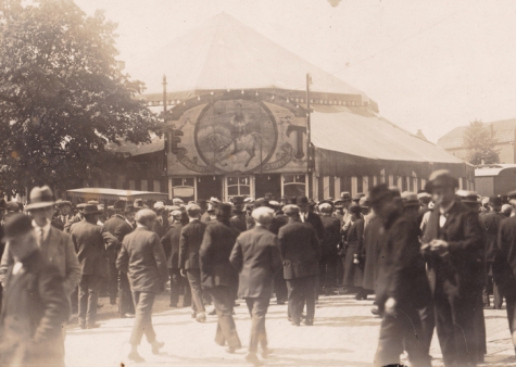 Circus Tondeurs op Houtem Jaarmarkt, Sint-Lievens-Houtem, ca. 1920-1950