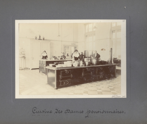 Keuken 'dames pensionnaires', Caritasinstituut, Melle, 1910-1915