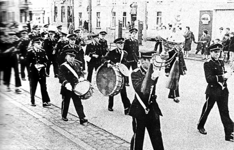 Optreden Harmonie "Willen is Kunnen" Lochristi inhuldiging Deken De Saegher, Lochristi, 19 april 1959