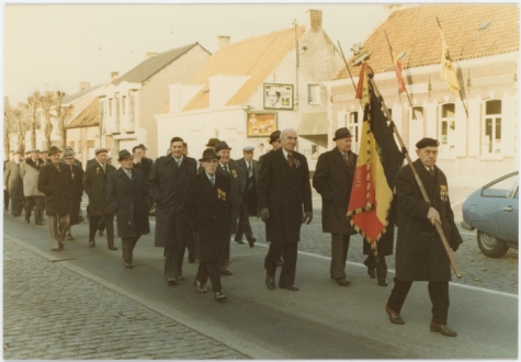 Stoet van veteranen WOII, Beervelde, 11 november 1979