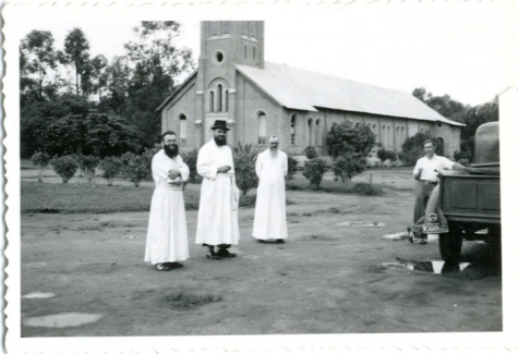 Pater Alfons Mabilde, Kimpagu Belgisch-Congo, ca. 1950-1960.