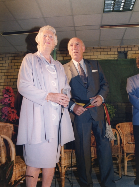 Burgemeester Jean De Schryver en zijn echtgenote, Zeveneken, 31 mei 1992