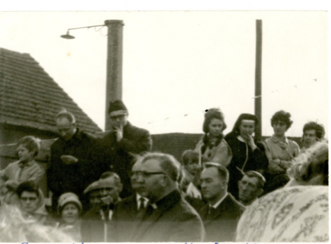 Aanstelling pastoor Coorevits, Letterhoutem, 1965