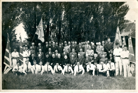 Viering verdienstelijke leden boerengilde, Oosterzele, 1952