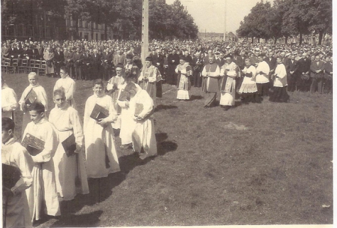 Hoogmis, Livinusfeesten, Sint- Lievens- Houtem, 1957