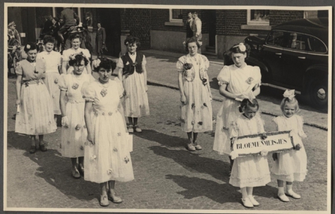 Praalstoet bij de inhuldiging van Theofiel De Swaef, Vlierzele, 1953