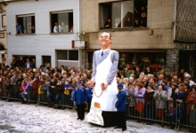 Reus Mondje Wollaert loopt mee in de 23ste carnavalstoet, Merelbeke, 1989