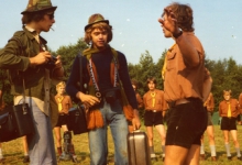 Tipspel tijdens opening chirokamp, Molenbeersel, 1975 Tipspel tijdens opening chirokamp, Molenbeersel, 1975