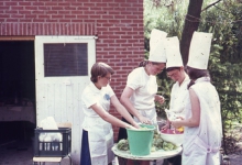 Chiro Melle Geertrui. Sla spoelen. Kamp in Geel, 1967.