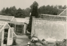 Lutgart Goethals aan het gieten, Lochristi, 1960