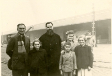 Vertrek pater Alfons Mabilde naar Belgisch-Congo, Antwerpen, 1954