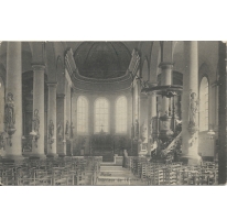 Melle. Intérieur de l'Eglise.