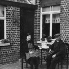 Grootouders op 't Heet in Windeke, 1940
